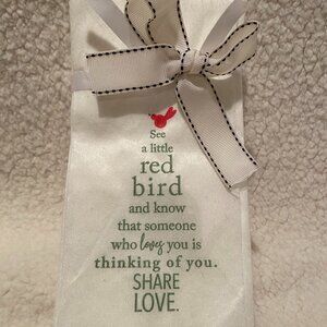 Vietri Italian Papersoft Napkins Christmas Tree Red Bird Gift Bundle 13 Cardinal